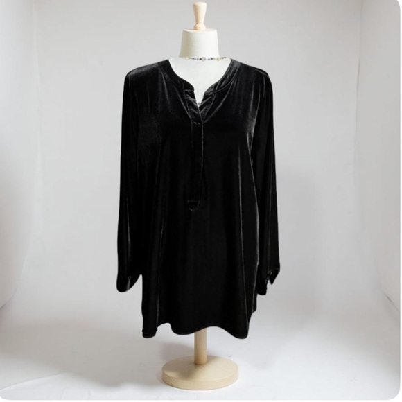 Velvet black buttons Cato size 18- 20W - Picture 9 of 15